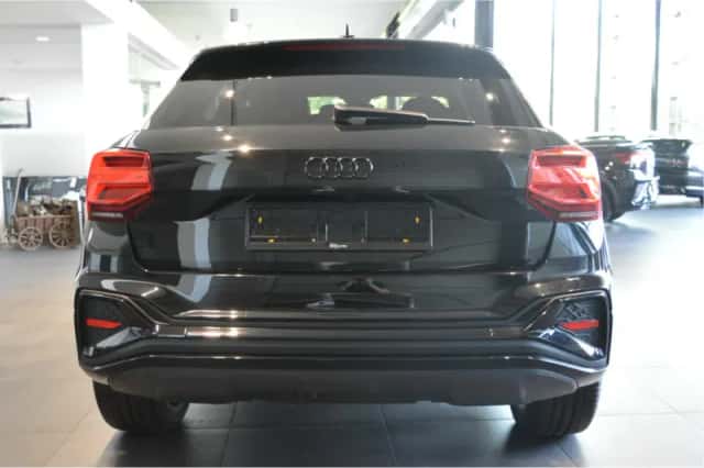 Audi Q2 (2020) thumbnail 5