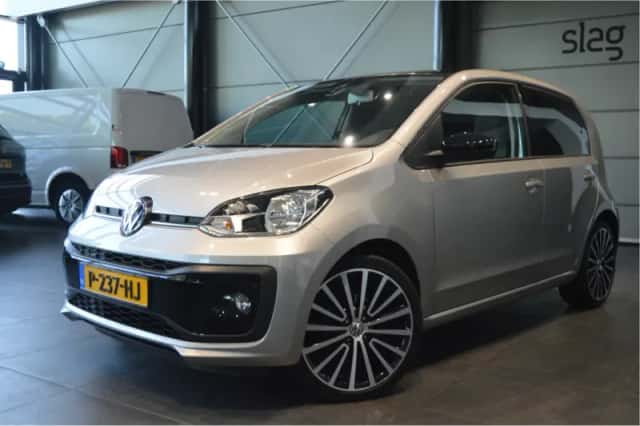 Volkswagen Up! (2018) thumbnail 1