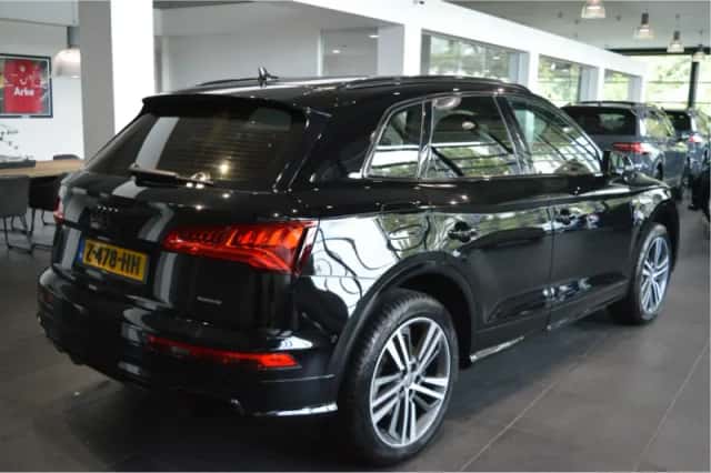 Audi Q5 (2019) thumbnail 4