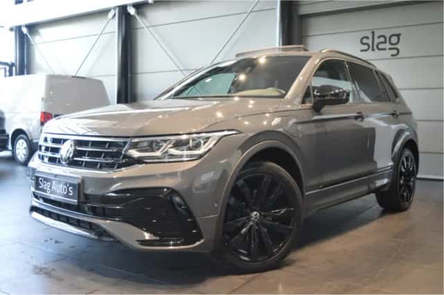 Volkswagen Tiguan (2021) thumbnail 1