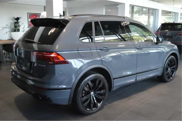 Volkswagen Tiguan (2021) thumbnail 4