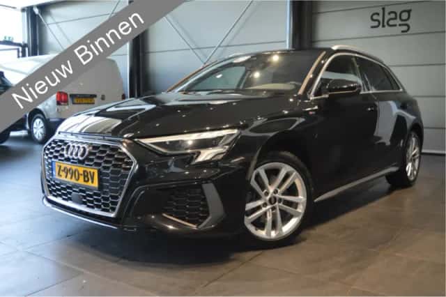 Audi A3 (2021) thumbnail 1