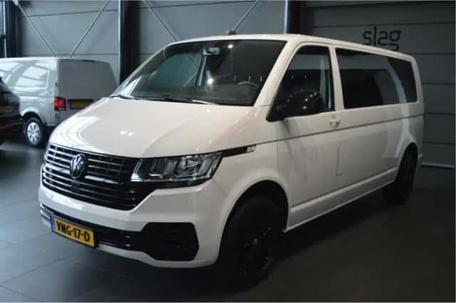 Volkswagen Transporter (2019) thumbnail 2