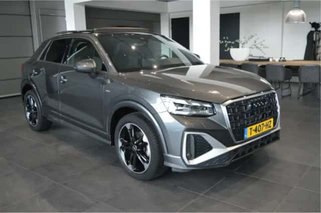 Audi Q2 (2020) thumbnail 3