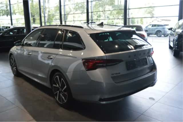 Škoda Octavia (2025) thumbnail 6