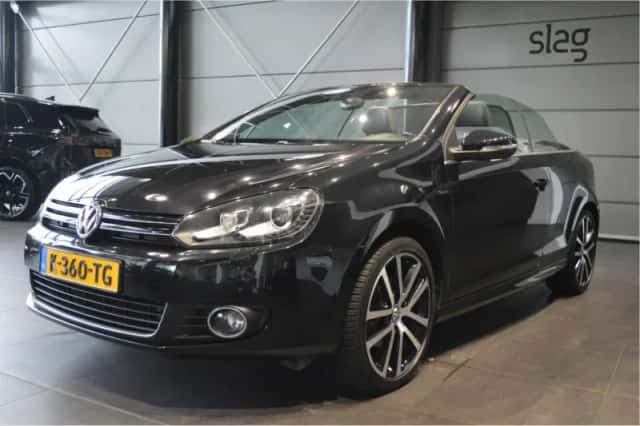 Volkswagen Golf (2015) thumbnail 2