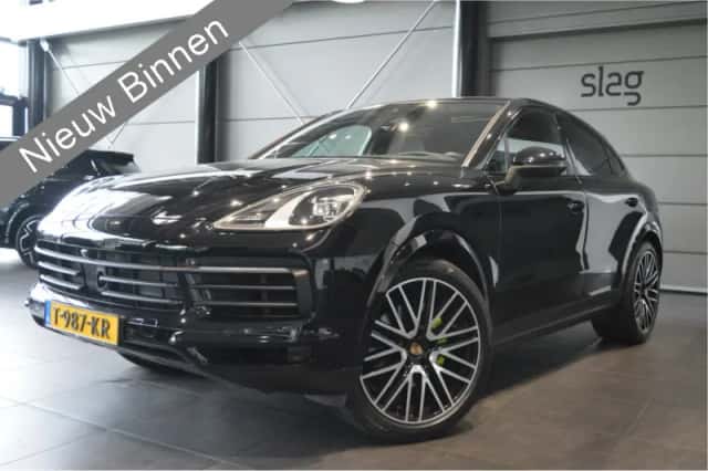 Porsche Cayenne (2022) thumbnail 1