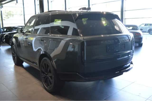 Land Rover Range Rover (2023) thumbnail 6