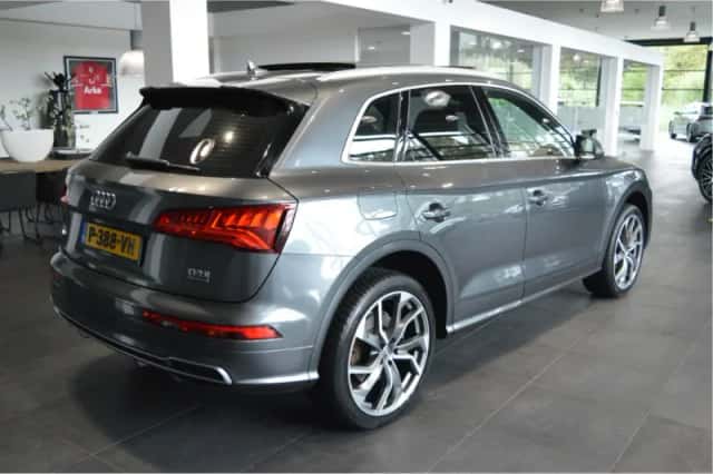 Audi Q5 (2017) thumbnail 4