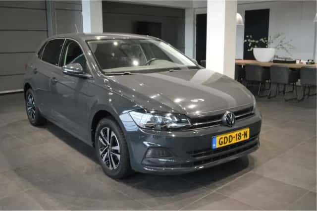 Volkswagen Polo (2018) thumbnail 3