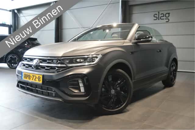 Volkswagen T-Roc (2022) thumbnail 1