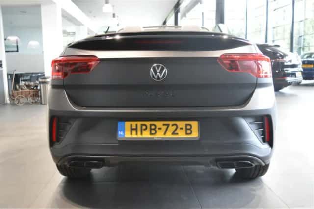 Volkswagen T-Roc (2022) thumbnail 5