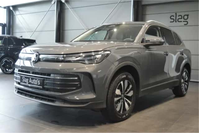 Volkswagen Tiguan (2026) thumbnail 2