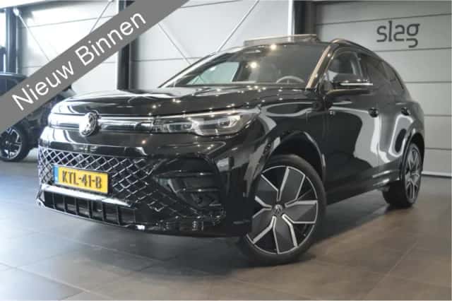 Volkswagen Tiguan (2024) thumbnail 1