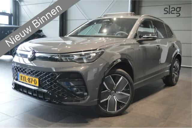 Volkswagen Tiguan (2024) thumbnail 1