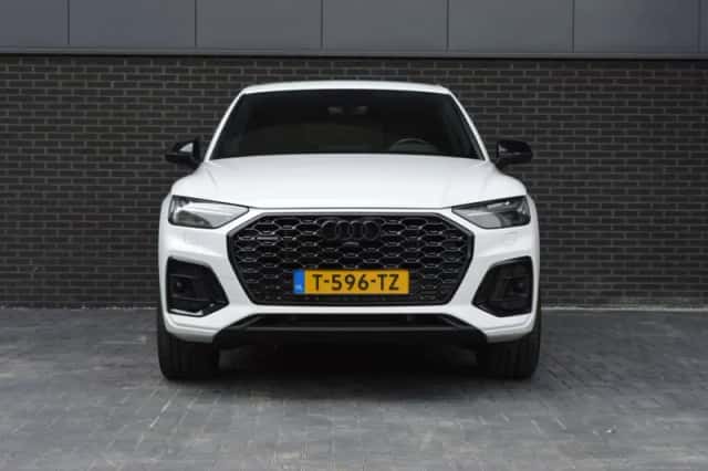 Audi Q5 (2021) thumbnail 6