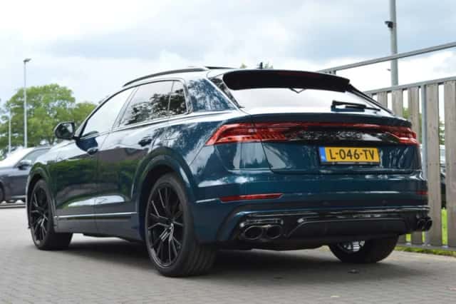 Audi Q8 (2021) thumbnail 3