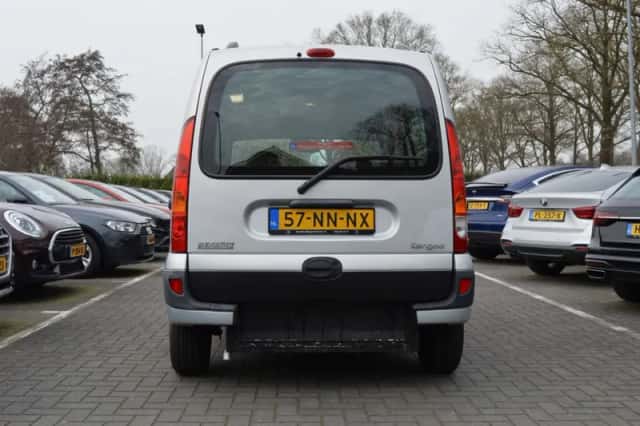 Renault Kangoo (2004) thumbnail 5