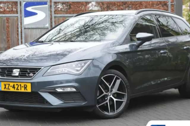 SEAT Leon (2019) thumbnail 1