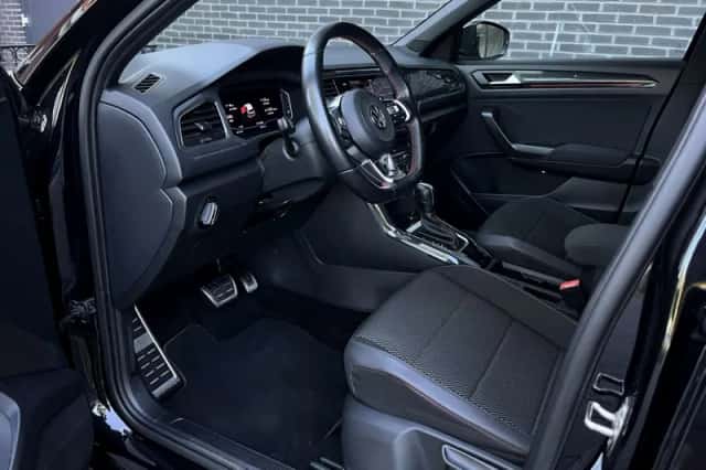 Volkswagen T-Roc (2020) thumbnail 5