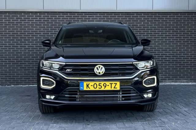 Volkswagen T-Roc (2020) thumbnail 6