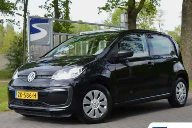 Volkswagen Up! (2019) thumbnail 1