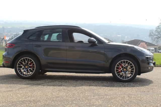 Porsche Macan (2017) thumbnail 5
