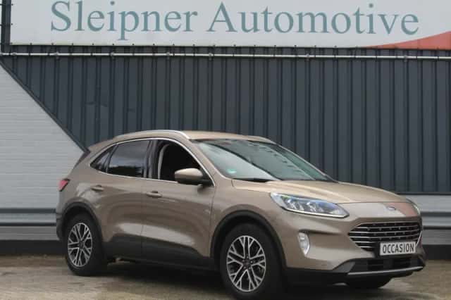 Ford Kuga (2021) thumbnail 2