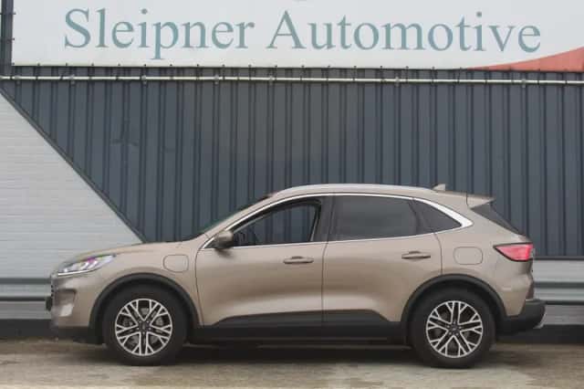Ford Kuga (2021) thumbnail 6