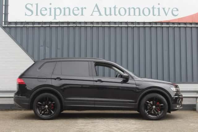 Volkswagen Tiguan (2018) thumbnail 3