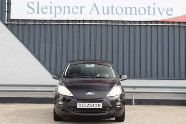 Ford Ka (2011) thumbnail 3