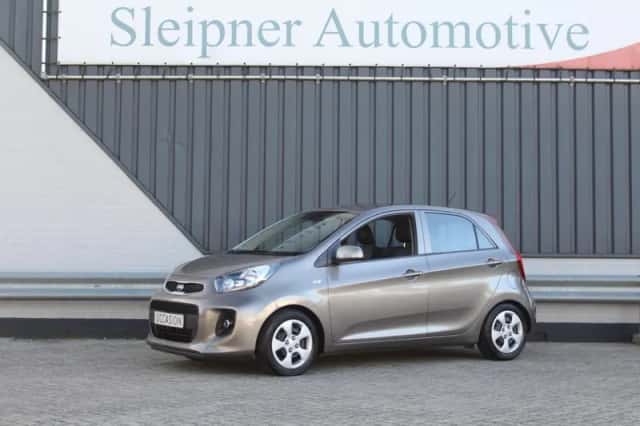 Kia Picanto (2016) thumbnail 1
