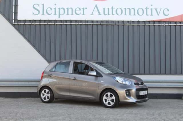 Kia Picanto (2016) thumbnail 2
