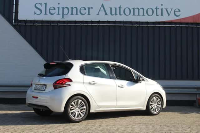 Peugeot 208 (2018) thumbnail 5