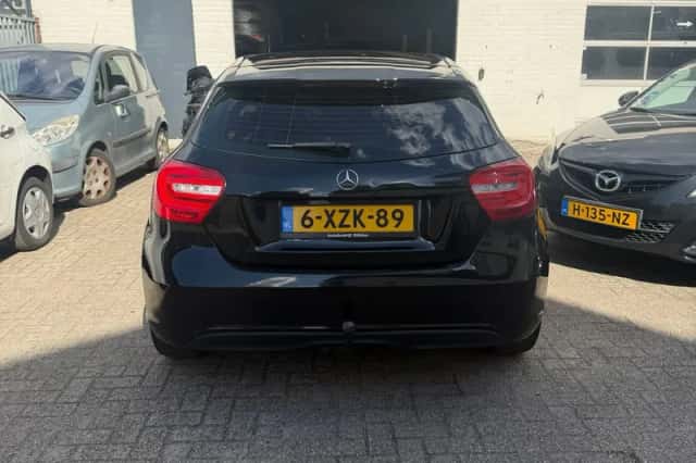 Mercedes-Benz A-Klasse (2014) thumbnail 2