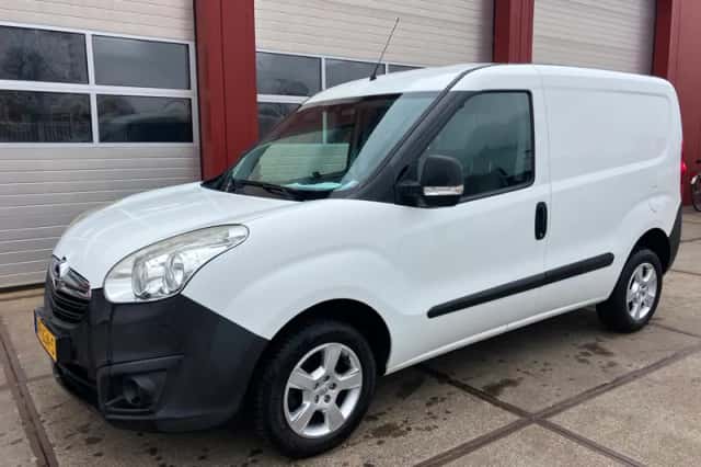 Opel Combo (2015) thumbnail 5