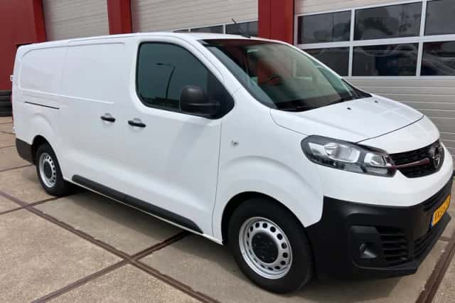 Opel Vivaro (2021) thumbnail 1