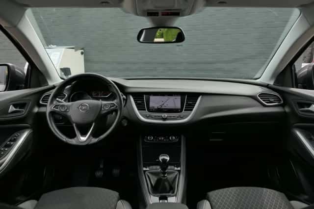 Opel Grandland X (2018) thumbnail 5