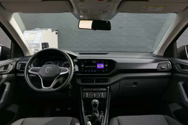 Volkswagen T-Cross (2021) thumbnail 5