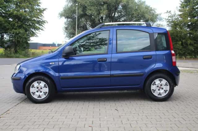 Fiat Panda (2009) thumbnail 3