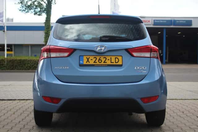 Hyundai ix20 (2011) thumbnail 5