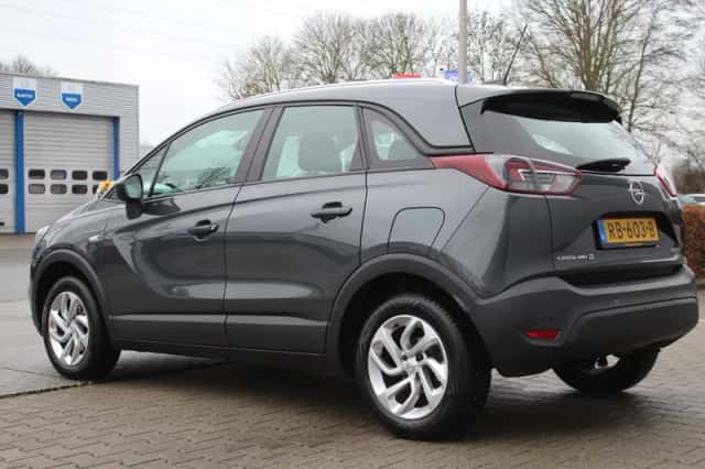 Opel Crossland X (2017) thumbnail 4