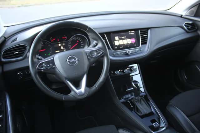 Opel Grandland X (2019) thumbnail 3