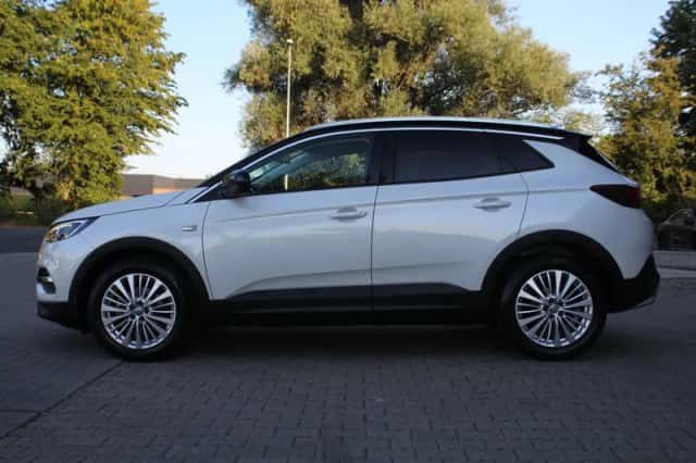 Opel Grandland X (2019) thumbnail 4