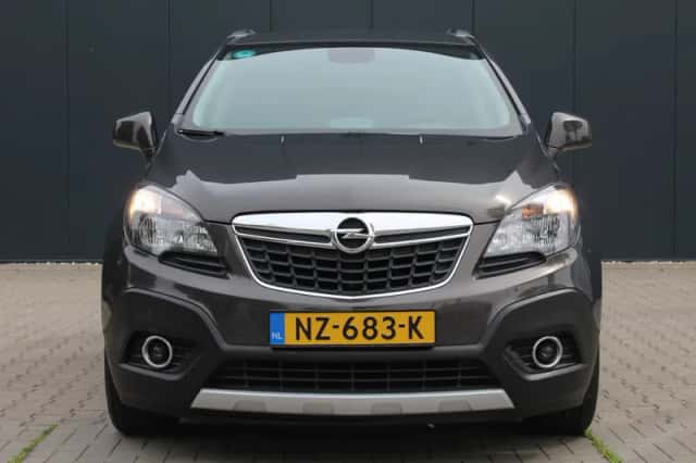 Opel Mokka (2015) thumbnail 2