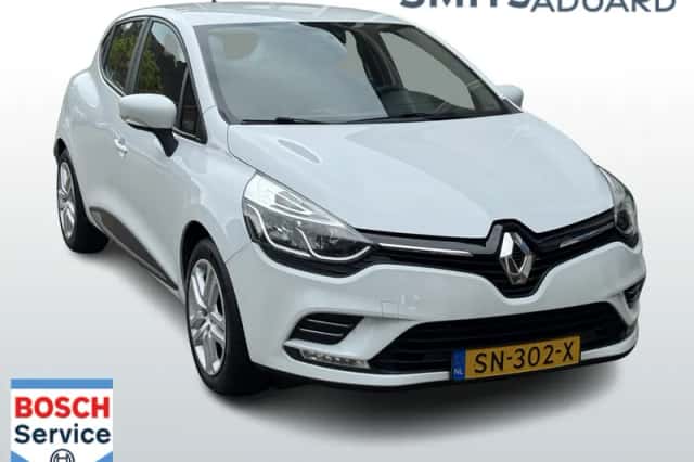 Renault Clio (2018) thumbnail 1