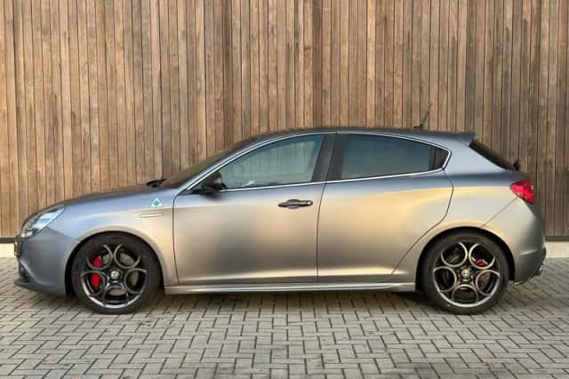 Alfa Romeo Giulietta (2016) thumbnail 2