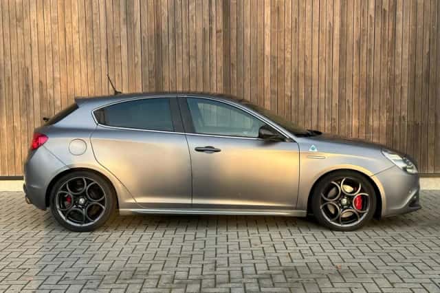 Alfa Romeo Giulietta (2016) thumbnail 6