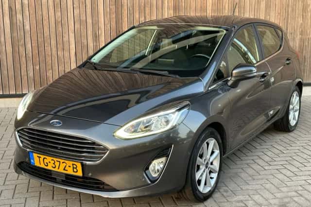 Ford Fiesta (2018) thumbnail 1