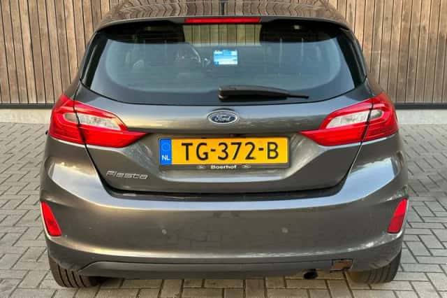 Ford Fiesta (2018) thumbnail 4